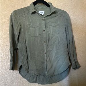 2/$15 - Old Navy Kids Button Down Shirt - Olive Green